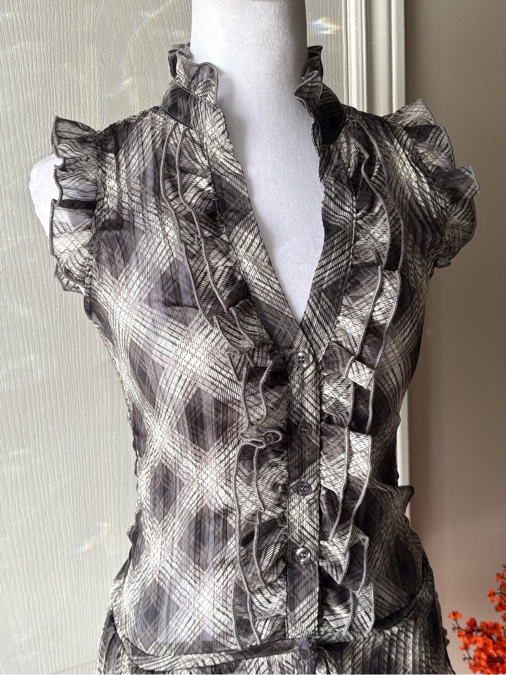 Y2K Costa Blanca Ruffled V-Neck Sheer Women's Blouse - Black & White Plaid - Picture 2 of 8